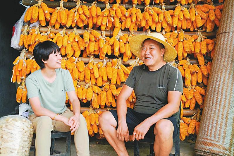 从"换张床"到"买辆车" 她助力乡亲们脱贫奔康