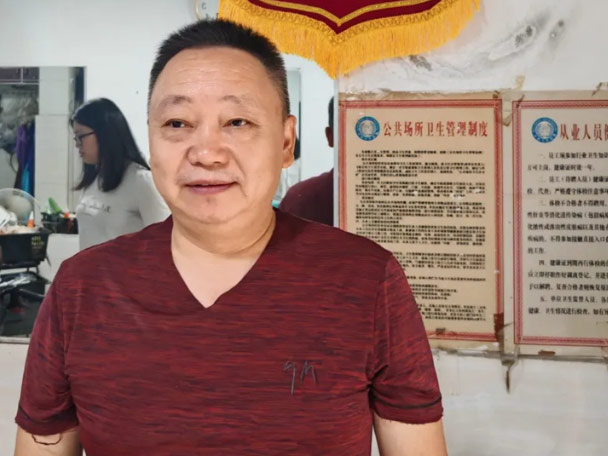 黄小银、
李如成、杜双成、李纯军
