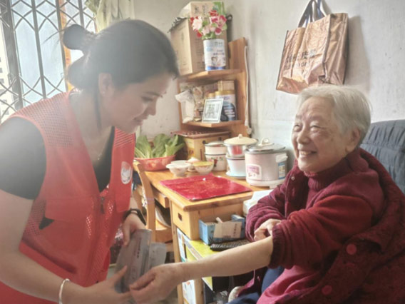 郭庆、徐皓若
