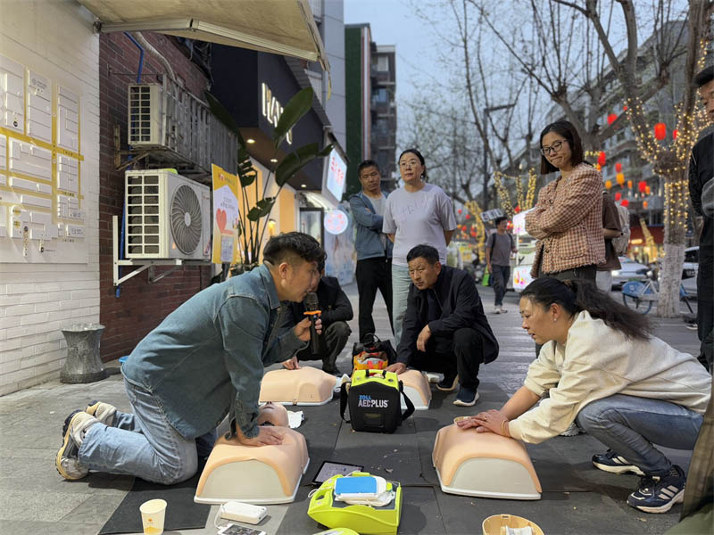 李春亮