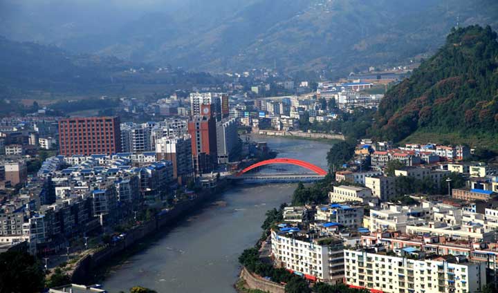 马边新城彩虹桥。