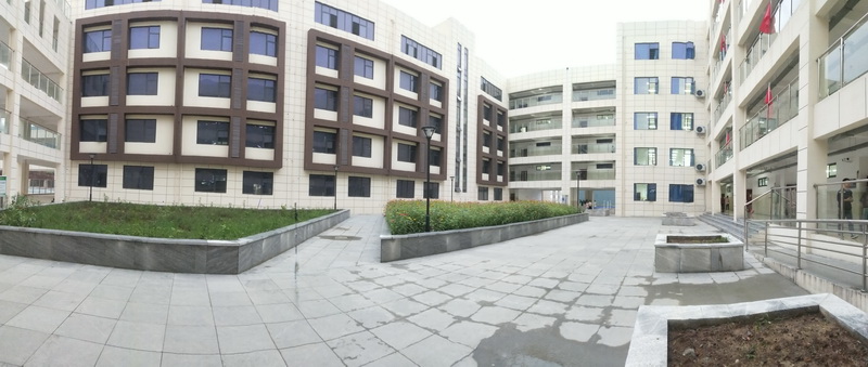 【最美校园竞晒】 泸州市古蔺县金兰高中