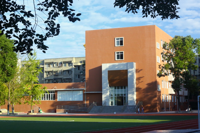 【最美校园竞晒】 成都市青白江区大弯小学